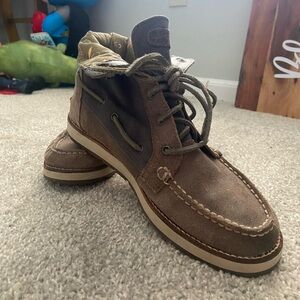 Sperry High Top Shoes